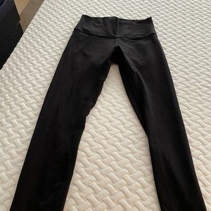 Lululemon legging - sz 8 (blk)